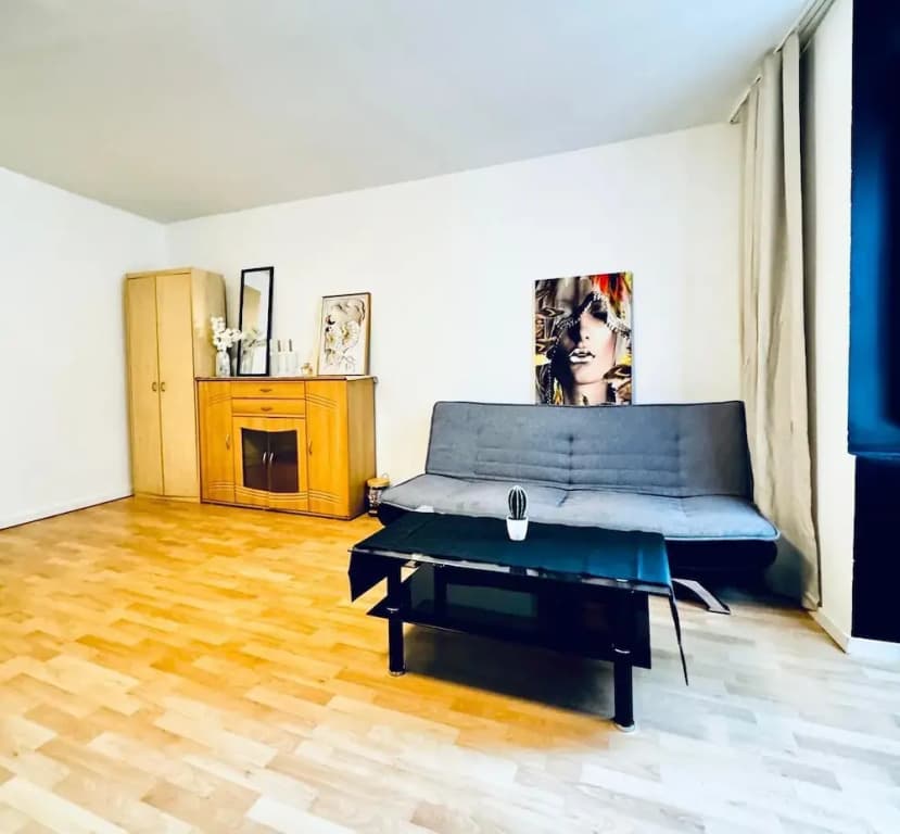Bright 1BR Apartment Near Augarten - photo 2