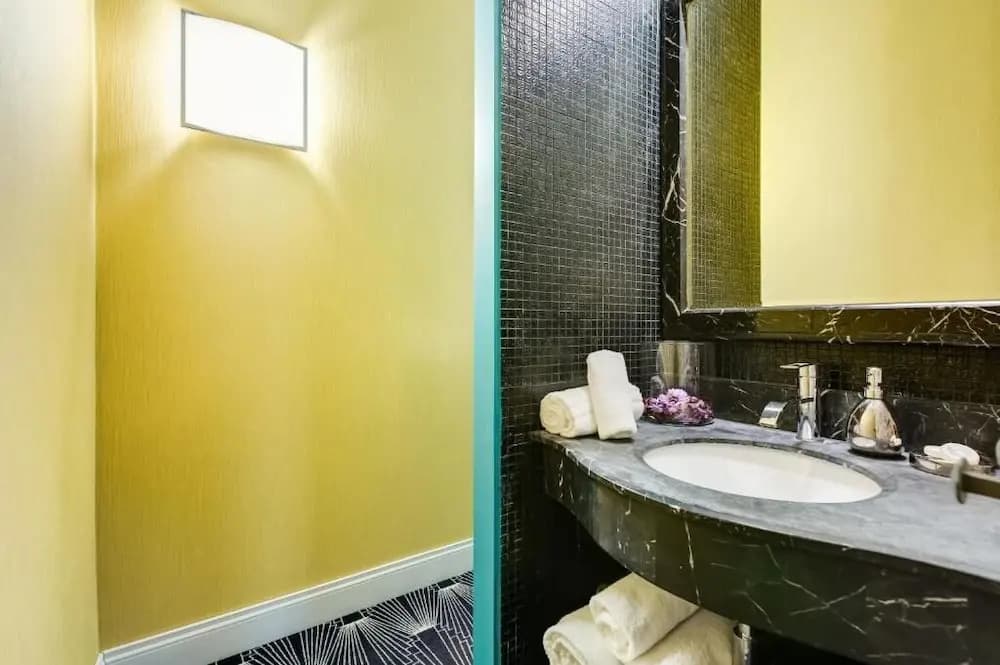 Premium Private Suites - photo 9