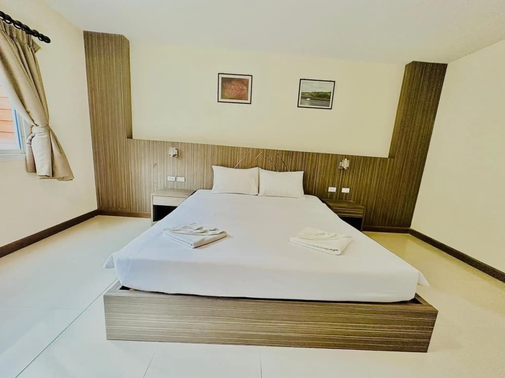 The Cocoon Patong Hotel - photo 21