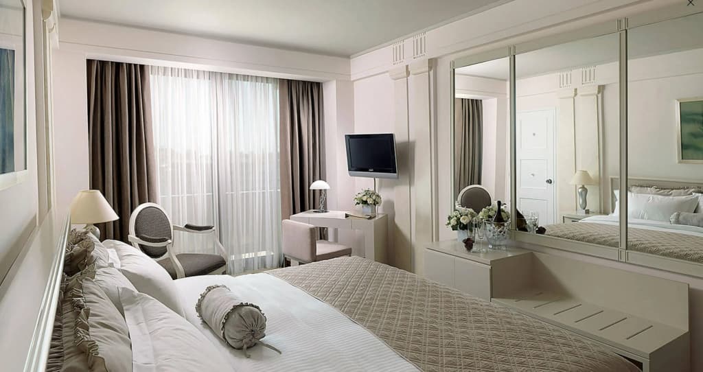 NJV Athens Plaza Hotel - photo 2