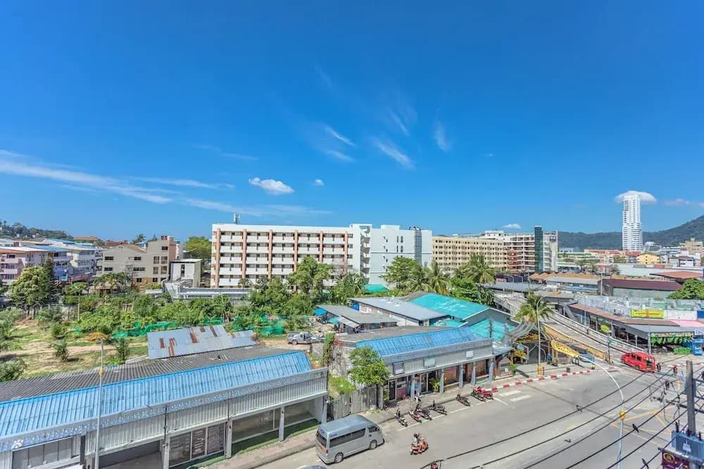 Sunflower Hotel - photo 11