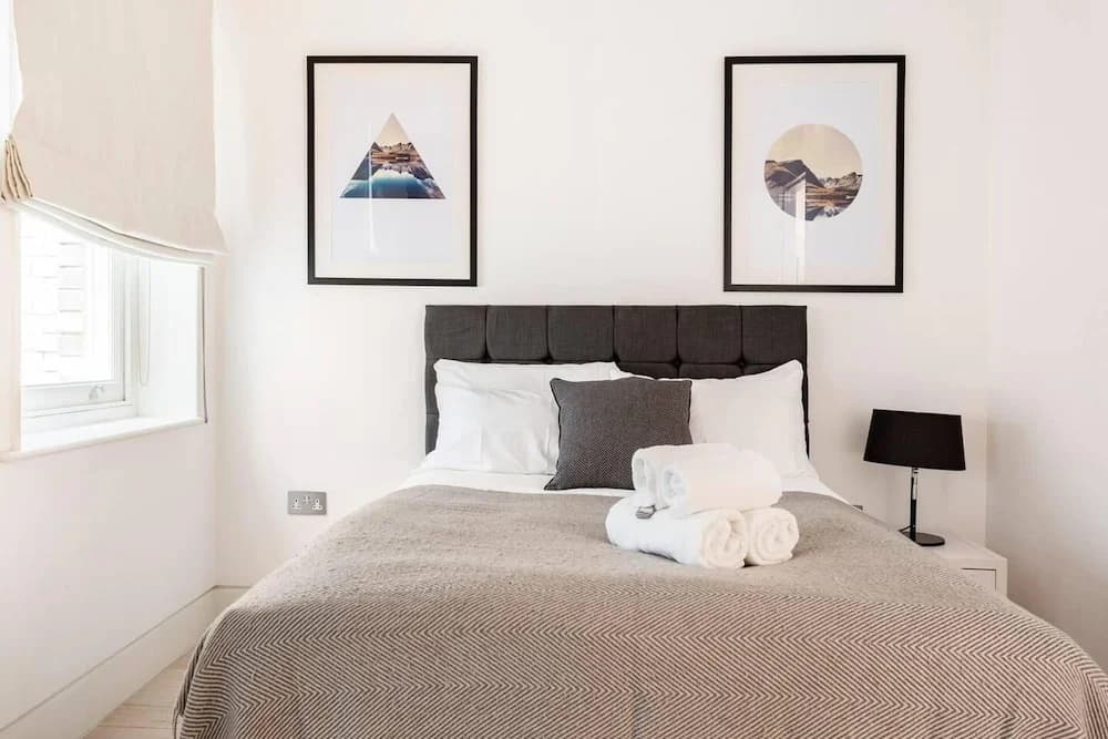 Central London - 2 Beds - Sleeps 4 - Lift - photo 4
