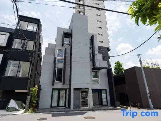 LUXE Minami Aoyama - photo 2