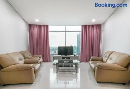 KL101 at Soho Suites KLCC Apartment - photo 39