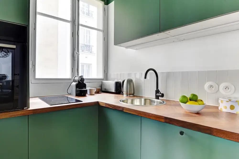 Chic 1BR by Eiffel Tower & Champ de Mars - photo 12