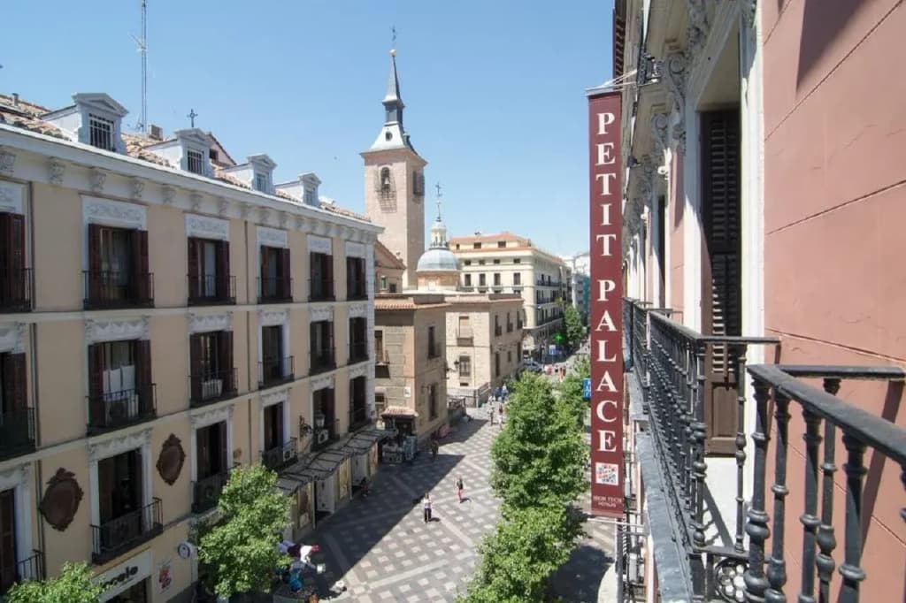 Petit Palace Arenal - main photo