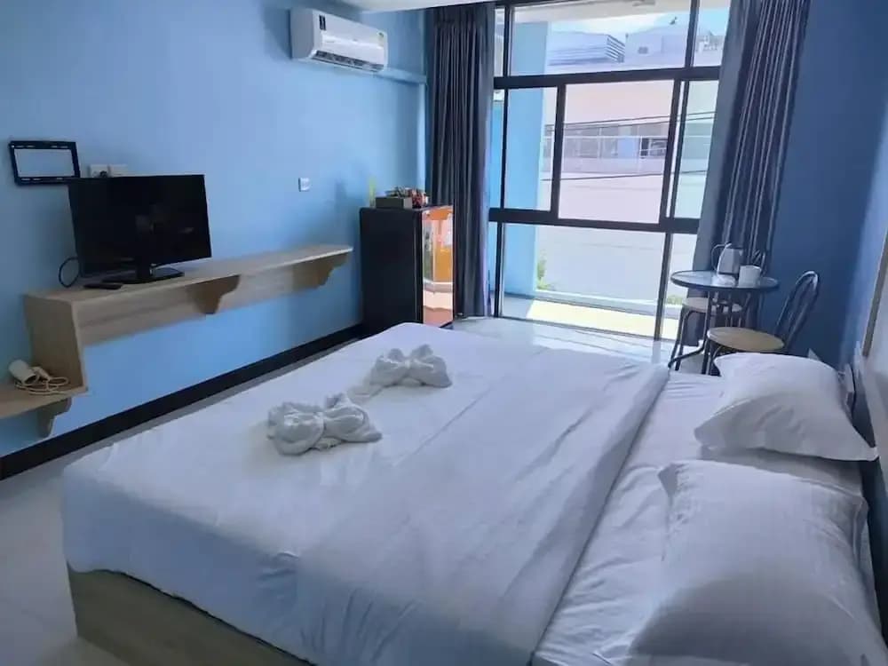 At 81 Hotel - photo 4