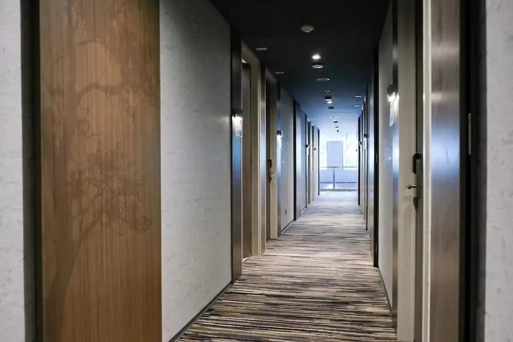 Simple Hotel Jakarta Wahid Hasyim - photo 16
