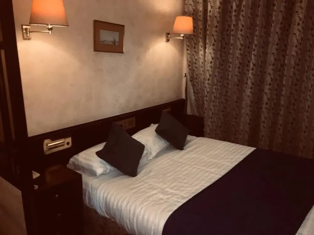 Diamond ship Hotel - photo 2