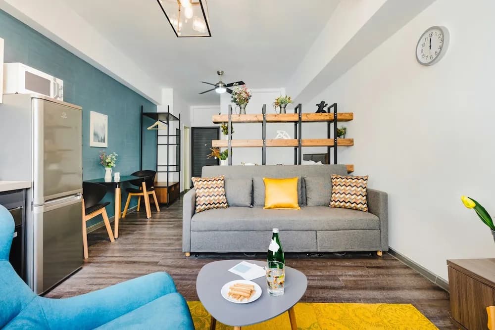 "sanders Home Suites - Pleasant Downtown Studio" - photo 7