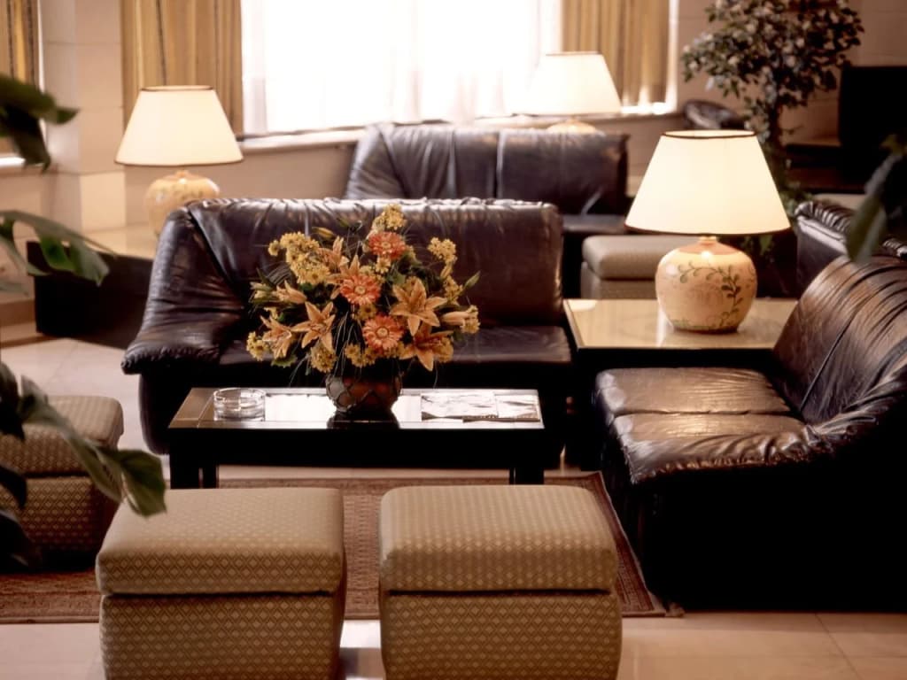 VIP Executive Suites do Marques Hotel - photo 4
