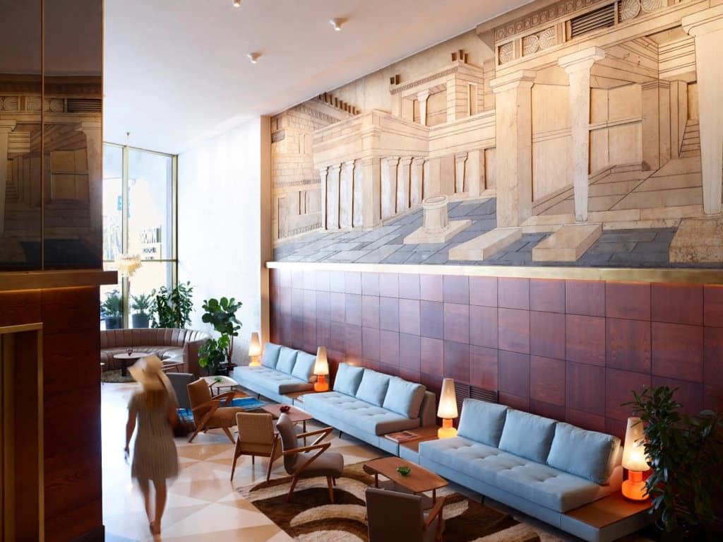 Brown Acropol Hotel - photo 2