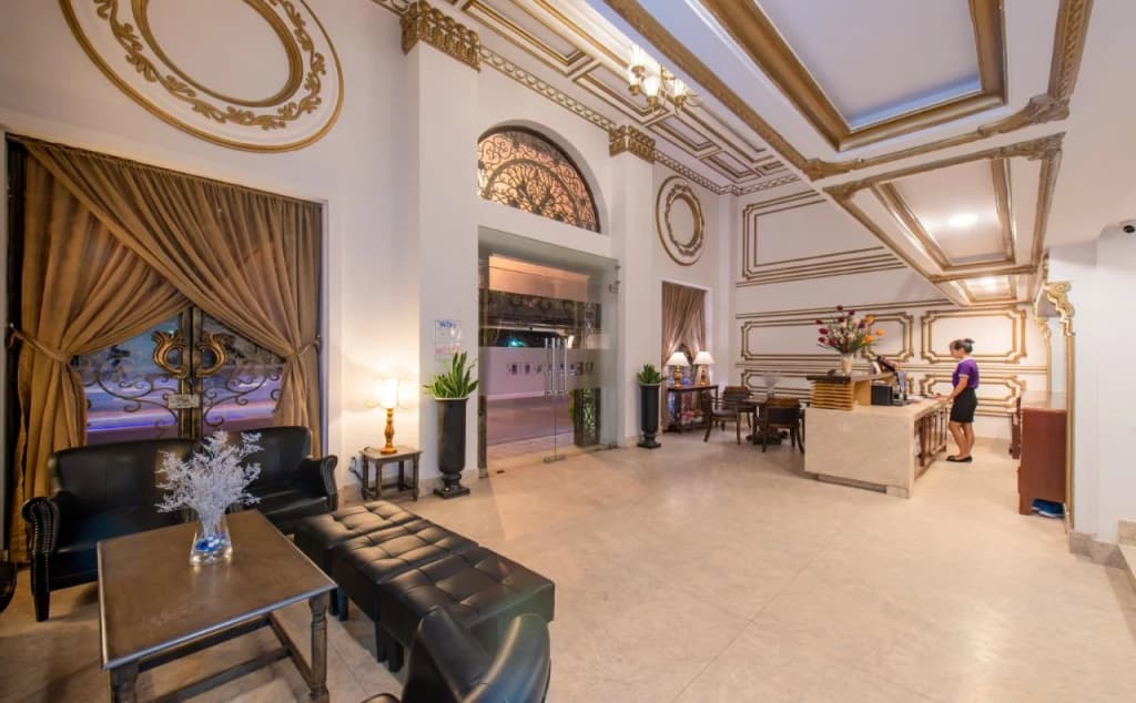 Bellevue Hotel - photo 2