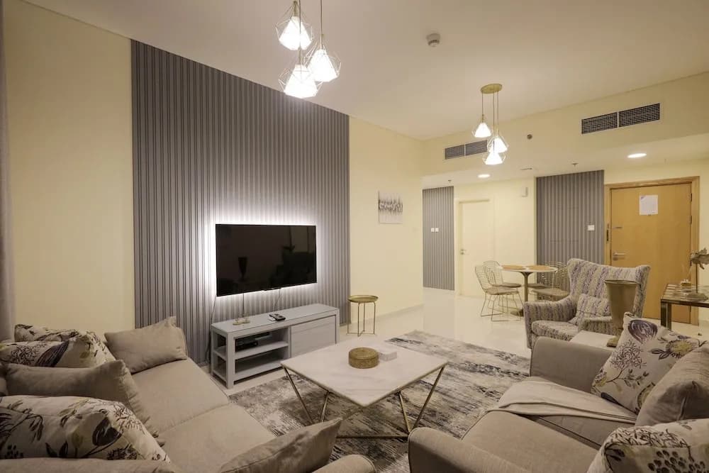 403 Park Central - photo 1