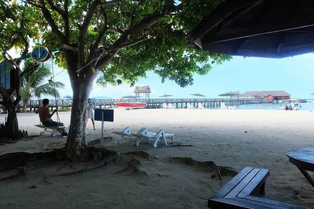 Borneo Divers Mabul Resort - photo 16