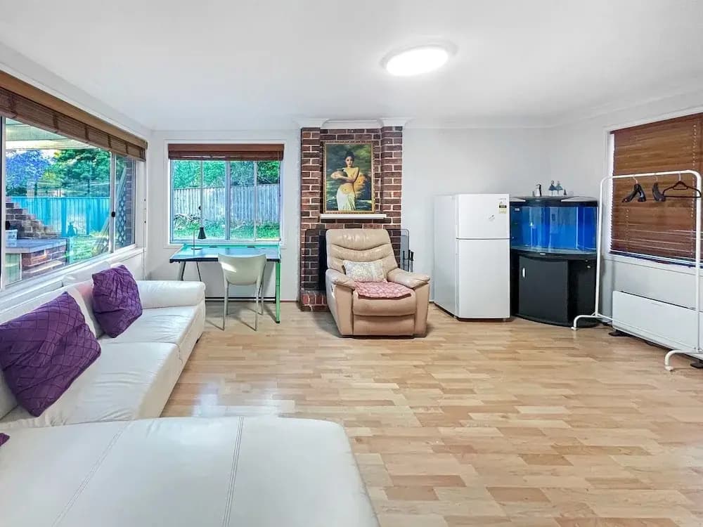 Metawise Cozy Family Room4 in Shared Home Free Parking - photo 3