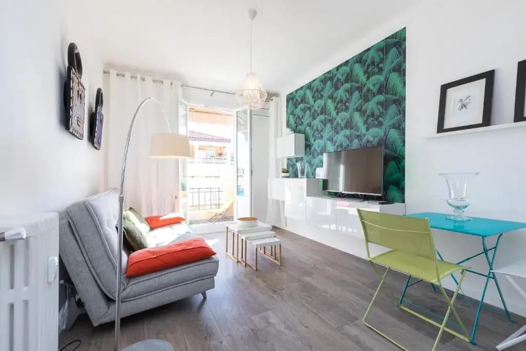 Cosy 1 Bdr Near Garibaldi Square - Top Floor & AC - photo 4