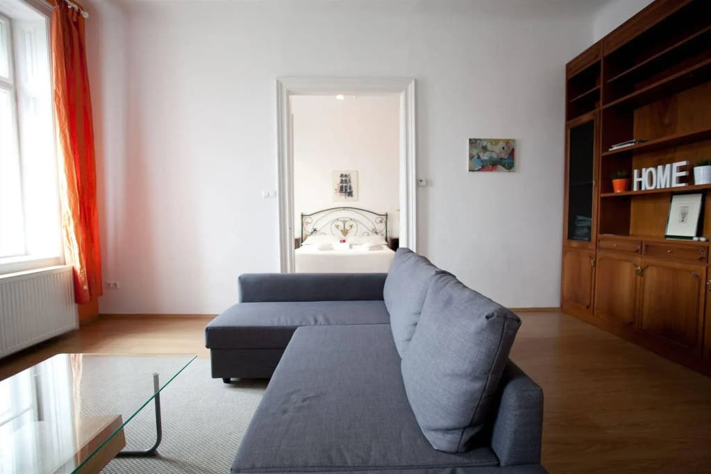 Oktogon Apartment - photo 1