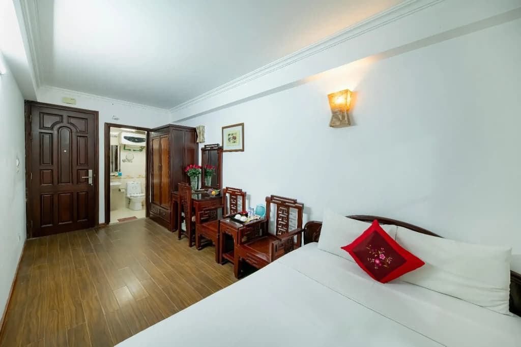 Phoenix Legend Hotel - photo 15