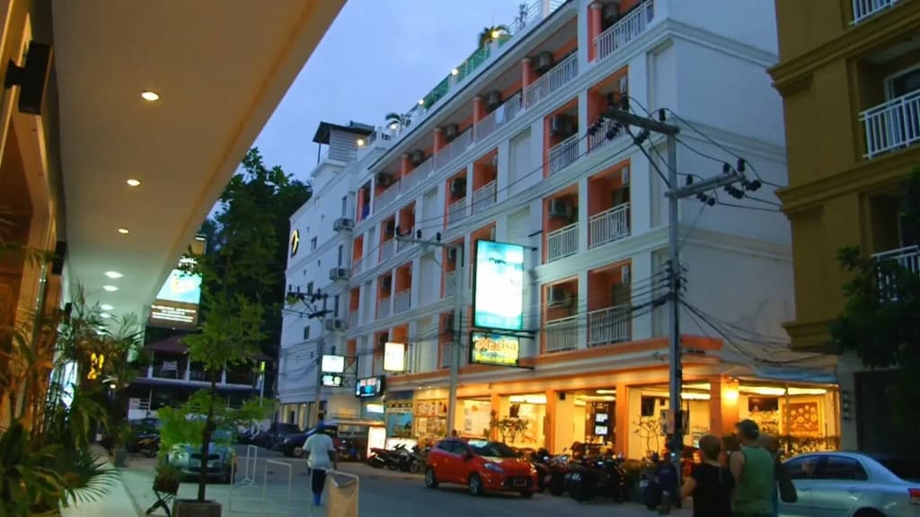 Sharaya Residence Patong - photo 18