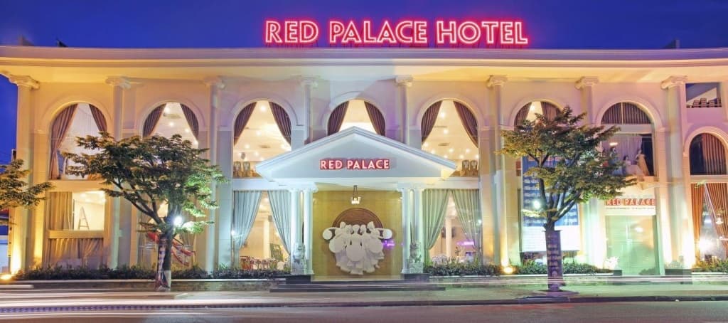 Red Palace Hotel - main photo