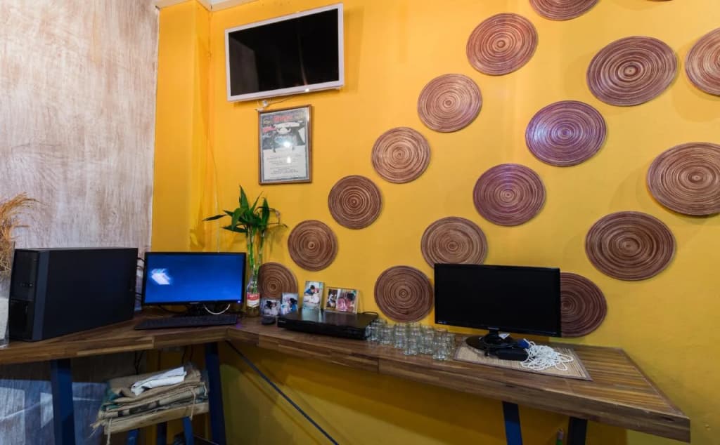 Wire Hostel Patong - photo 11