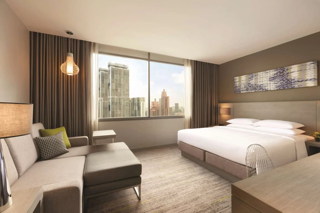 Hyatt Place Bangkok Sukhumvit 24 - photo 5