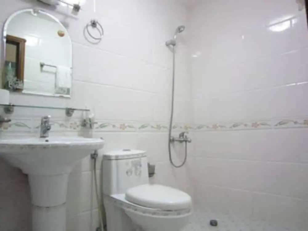 Minh Ha Hotel - photo 8