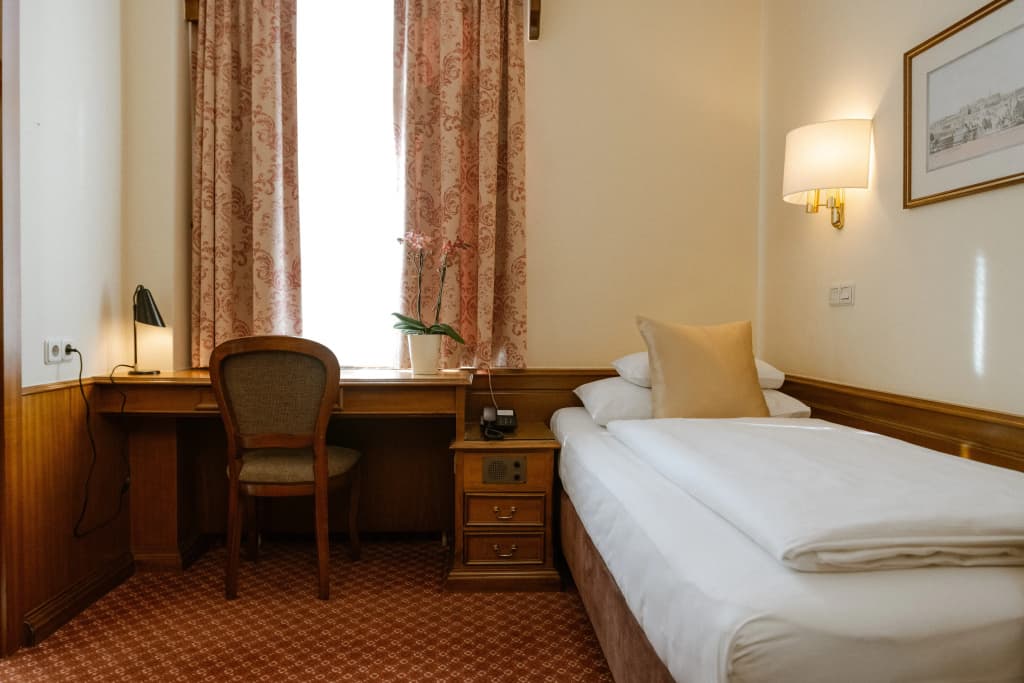Hotel City Central - photo 4