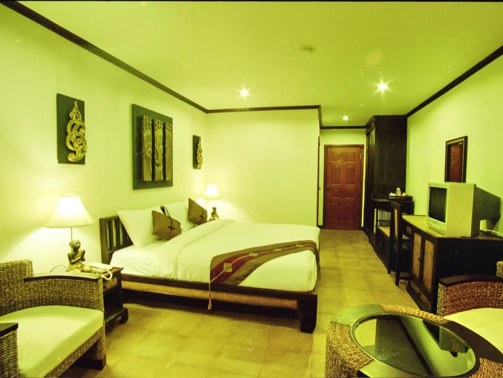 Seeka Boutique Resort - Relaxing Stay - Balcony, Pool & Near Beach - photo 2