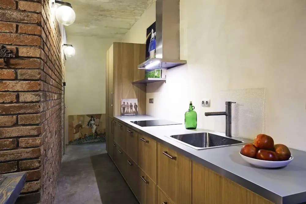 The Doors Apartments - photo 3