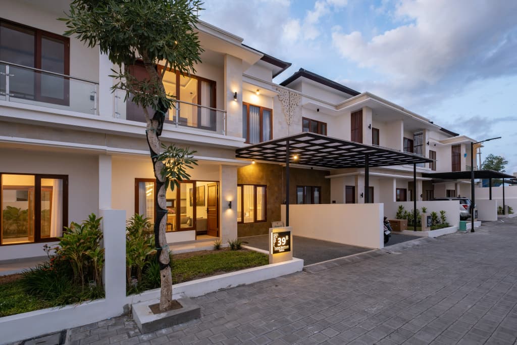 Taman Seminyak Suites - photo 9