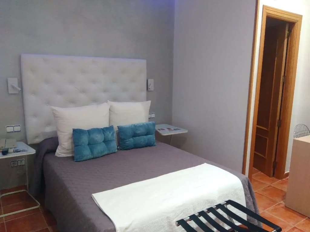 Hostal Las Fuentes - Adults Only - photo 22
