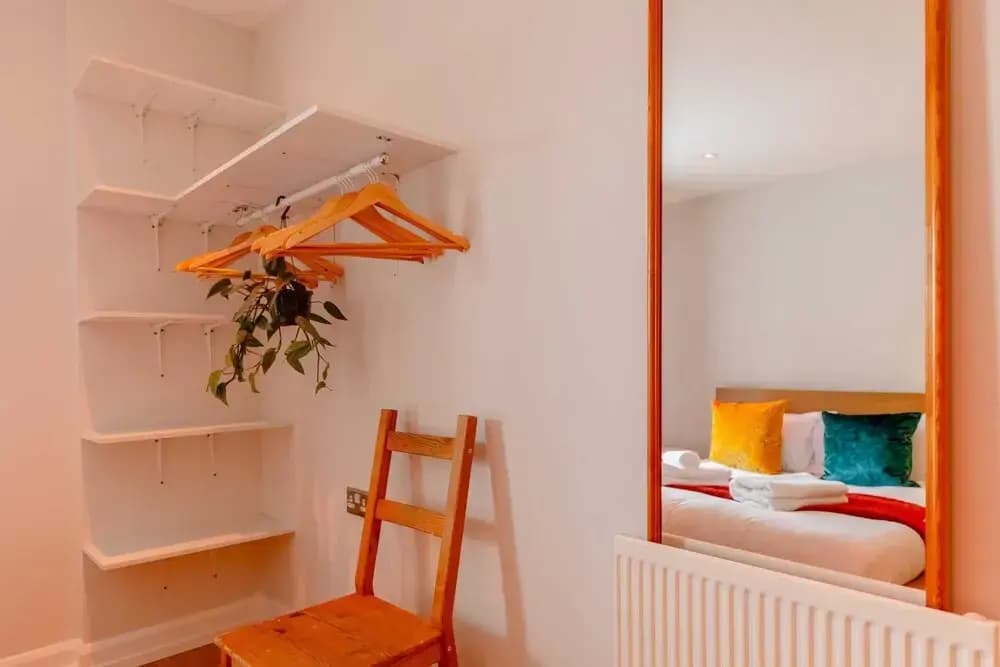 Vibrant & Inviting 1BD Flat, Heart of Haggerston! - photo 11