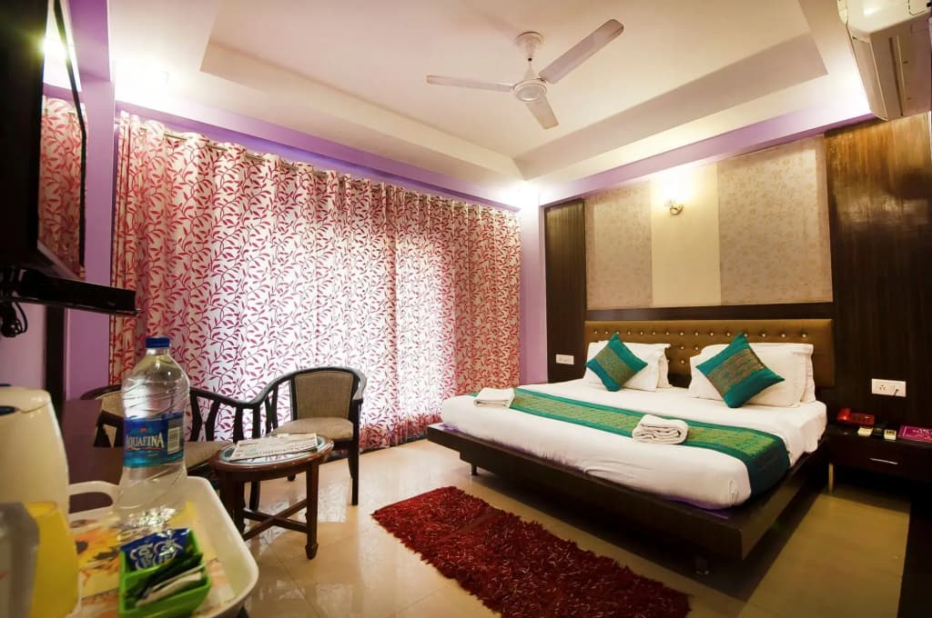 Hotel Grand Plaza - photo 6