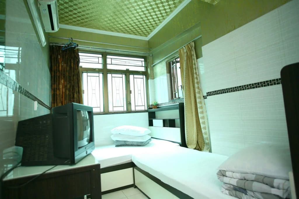 H.K Commercial Inn - photo 14