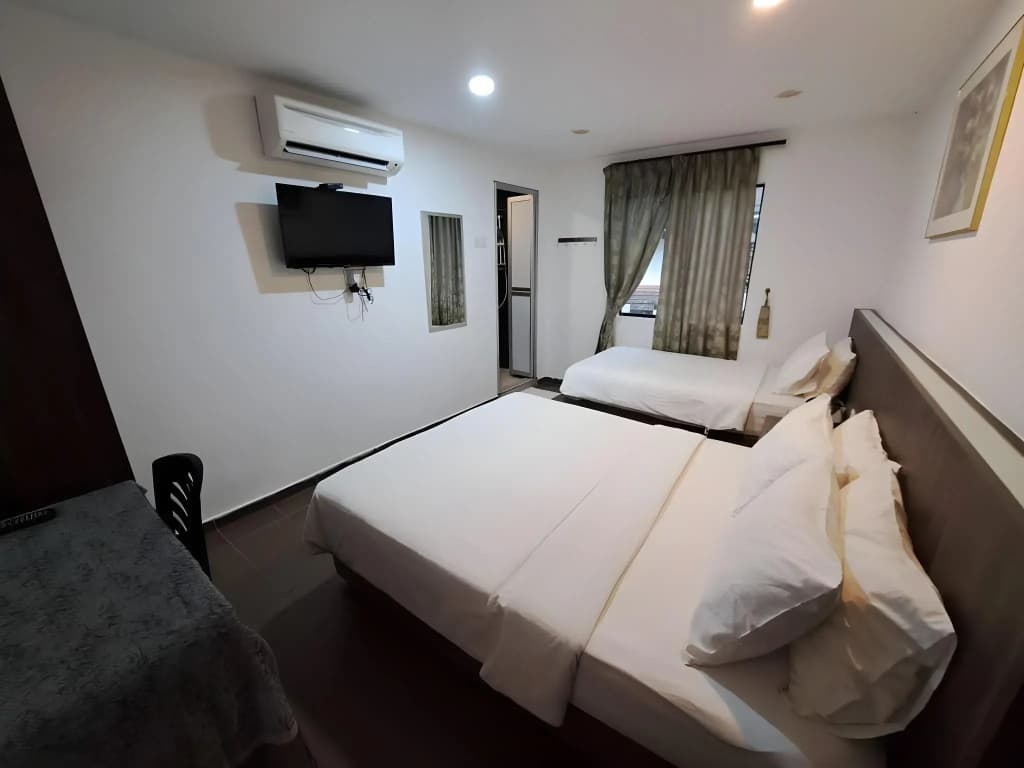 Hotel Al Abraar - photo 16