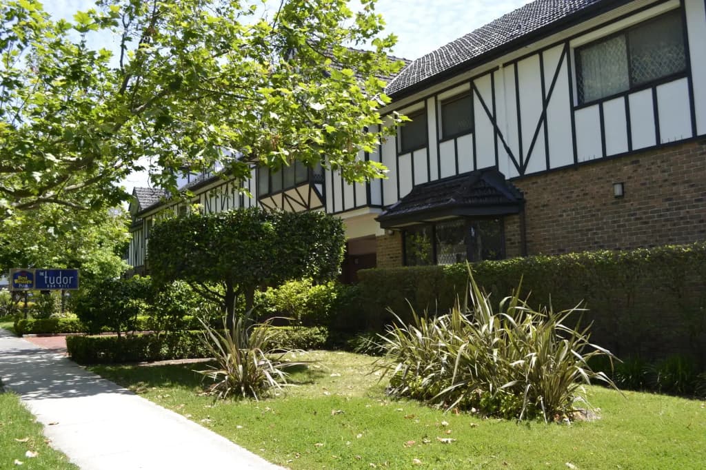 Best Western Plus The Tudor-Box Hill - photo 20