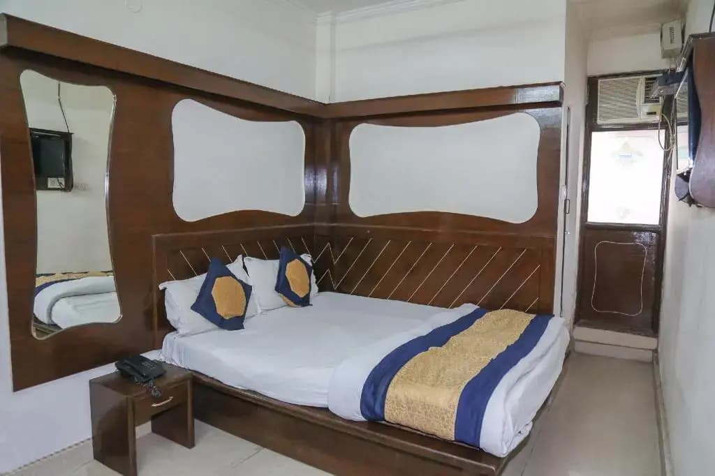 Hotel Konark - photo 5