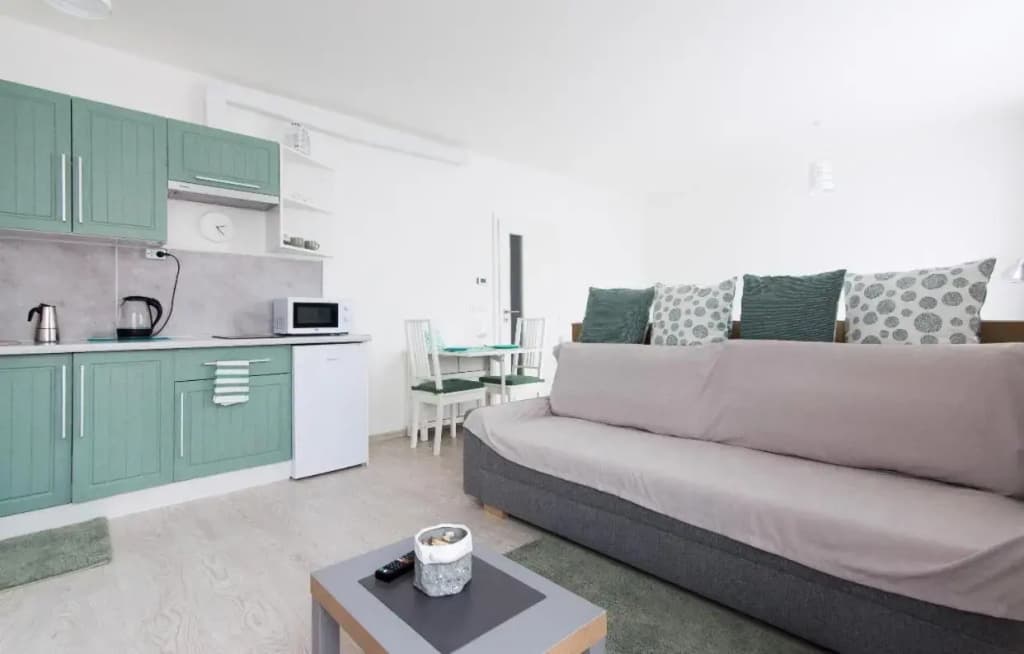 apartments in Karolina Plazza - photo 16