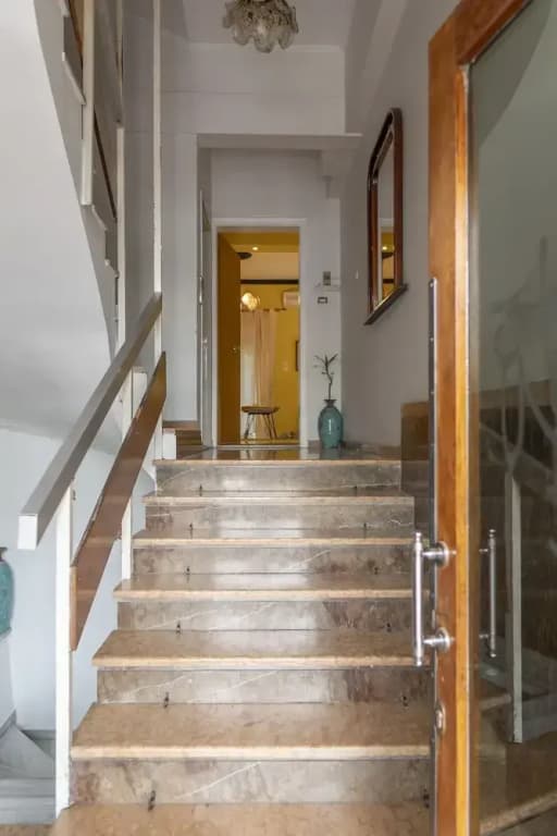Lamda Vintage Apartment - photo 10