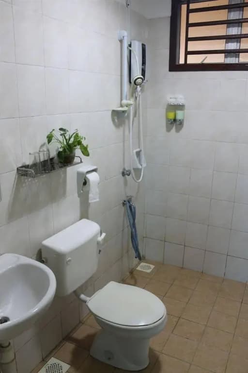 Nusa Perdana Homestay - photo 7