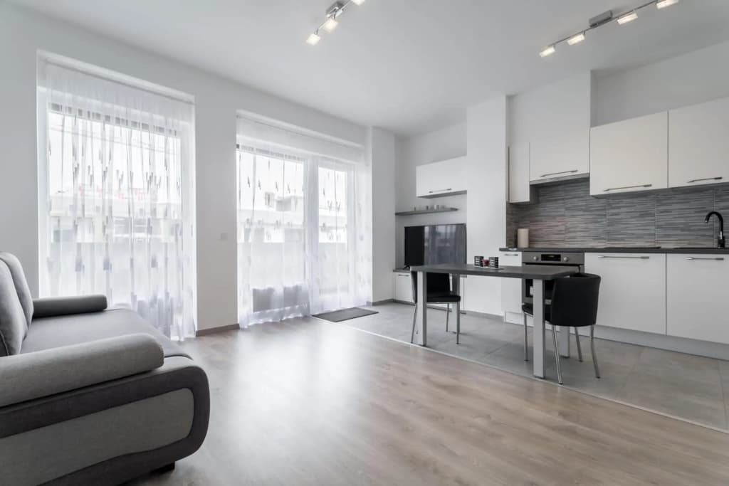 BpR CHIC White Home with Terrace & A/C & Garage - photo 6