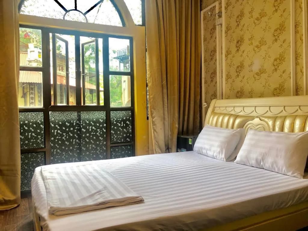 H&H Hostel - photo 4