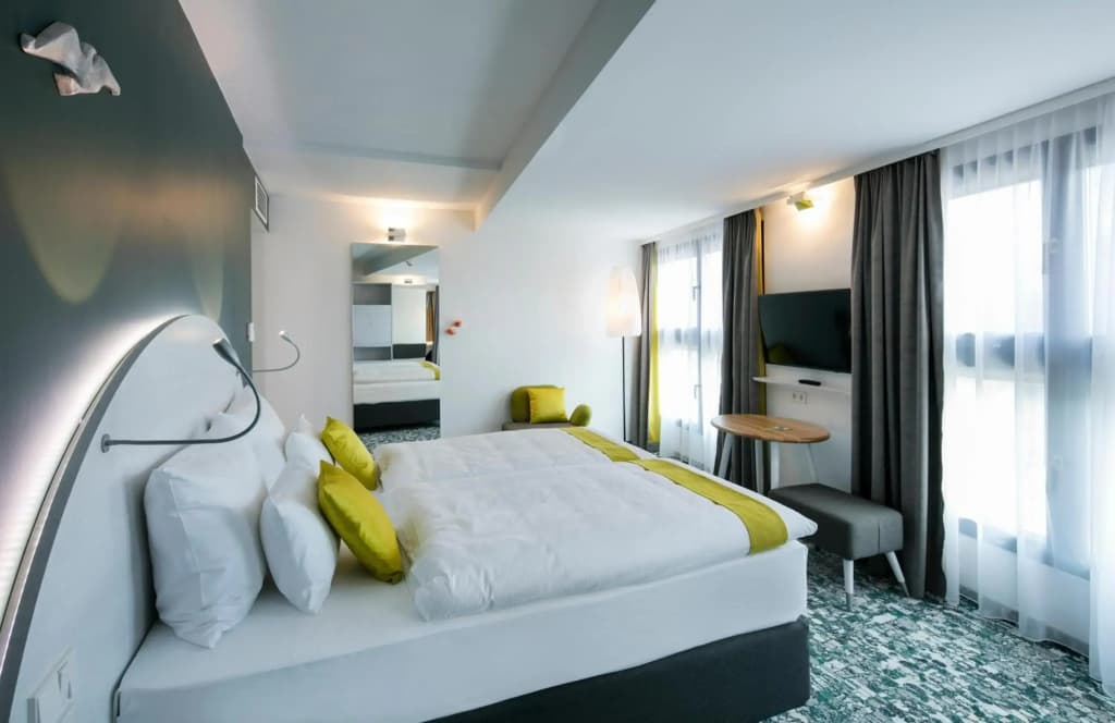 ARCOTEL Donauzentrum - photo 5