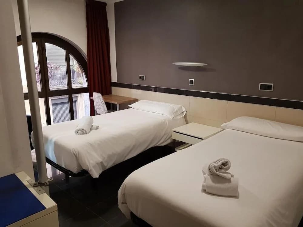 Hostal Levante - photo 19