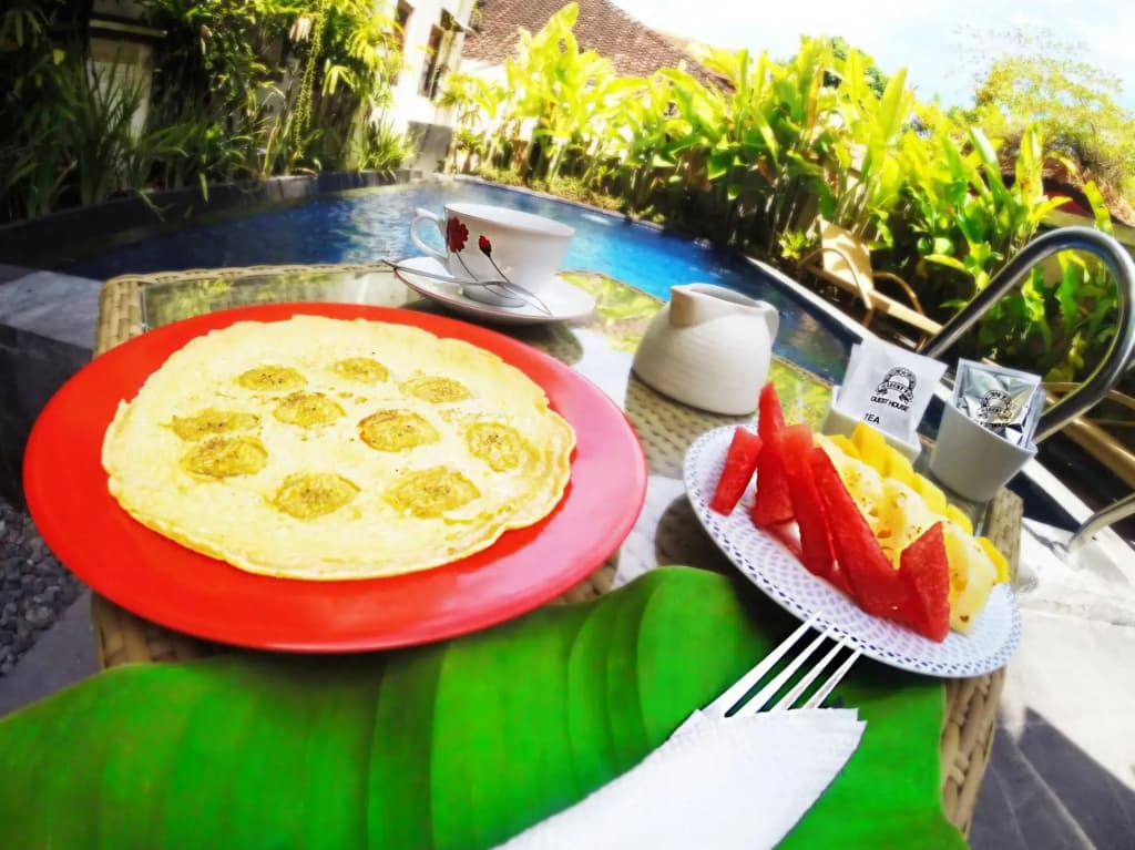 Lucky's Guest House - photo 8