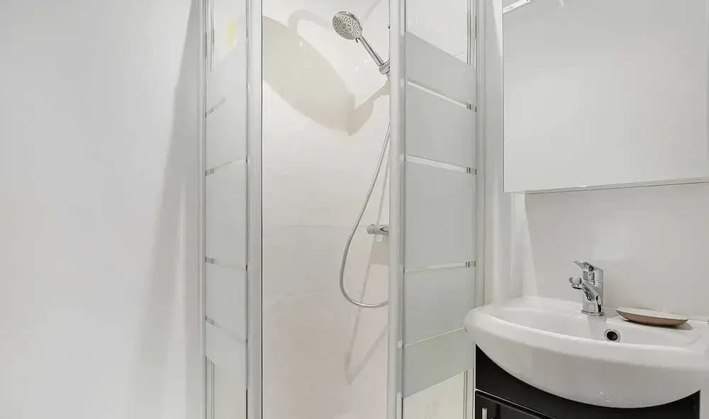 Amazing Apartment - 3br/6p - Near Convention - photo 8