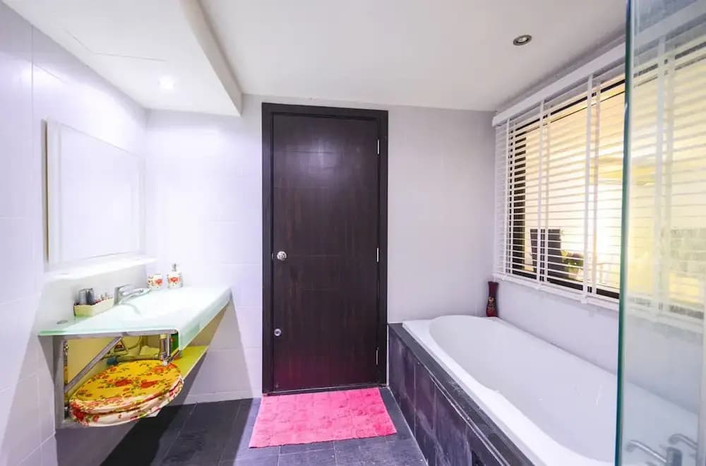 Beststayinphuket Poolview - photo 4