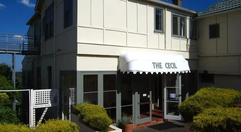 The Cecil Guesthouse - photo 20